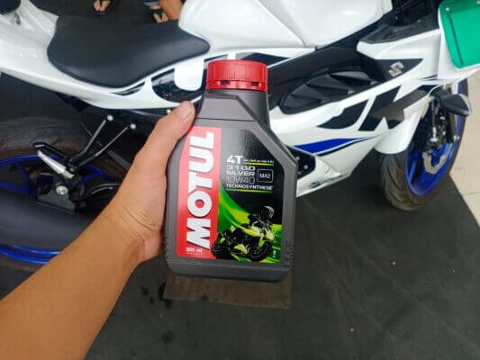 Motul-3100-Silver-4T-10W40