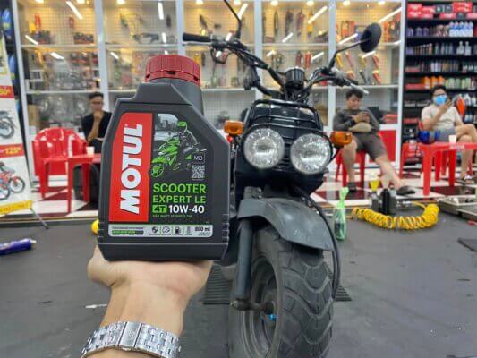 Motul-Scooter-Expert-LE -10W40