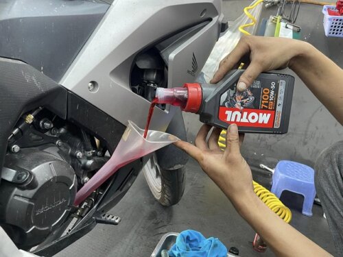 motul-7100-10w50-4t-1l-103