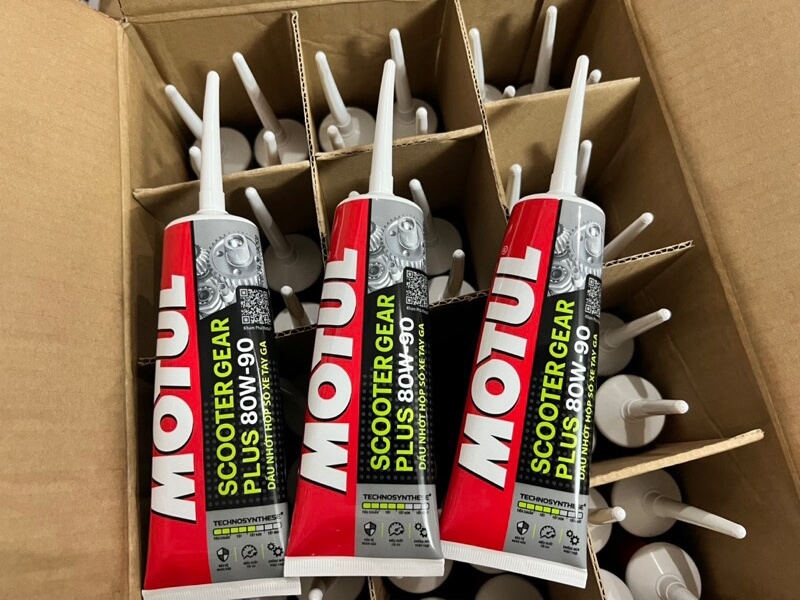 Nhớt xe NVX 155 có mấy loại? Khi nào nên thay? 8 motul scooter gear plus 120ml