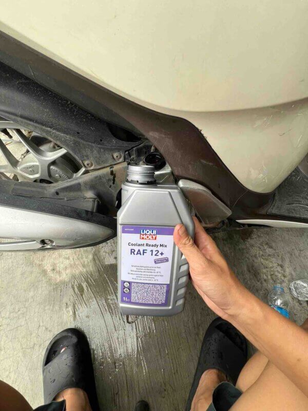 Mua dầu nhớt xe máy Honda Vision loại nào tốt 8 dia-chi-mua-dau-nhot-honda-vision-uy-tin