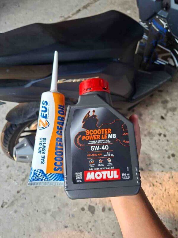 top-nhot-mat-may-cho-xe-lead-khi-di-duong-dai-tot-nhat