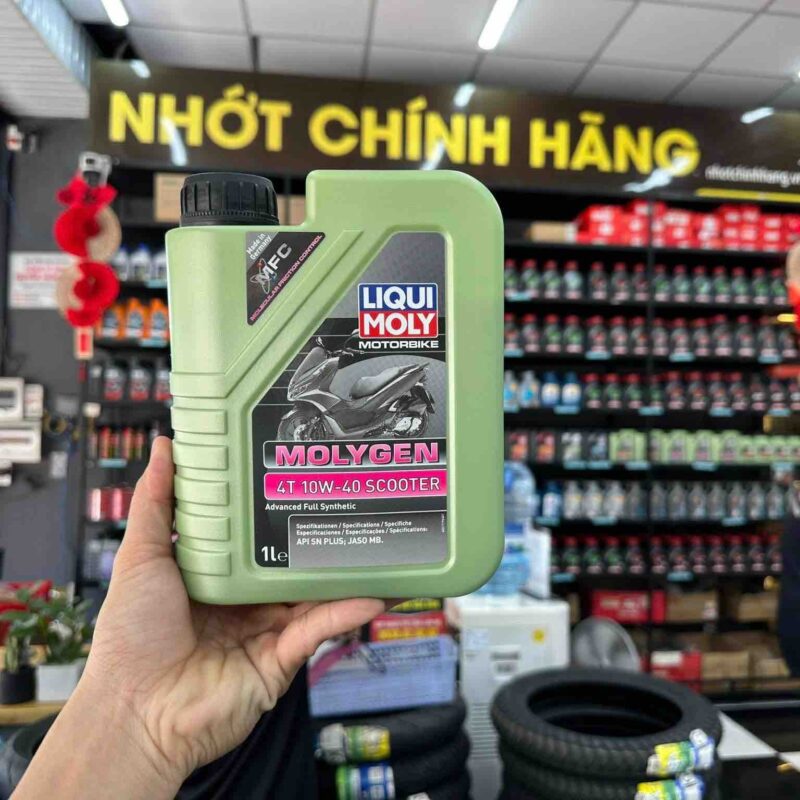 huong-dan-thay-nhot-dinh-ky-cho-xe-tay-ga-nvx-tai-nha